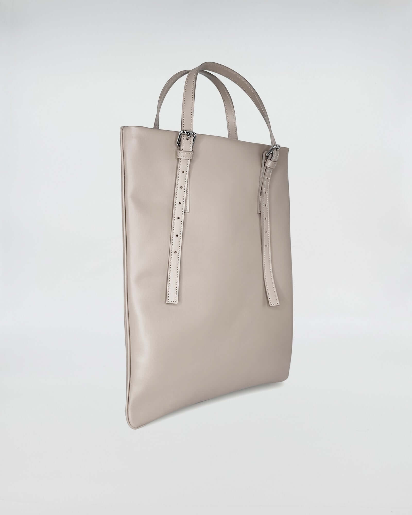 AMELIE PORTACOMPUTER elegante borsa da lavoro in vitello pieno fiore color grigio con manici regolabili.