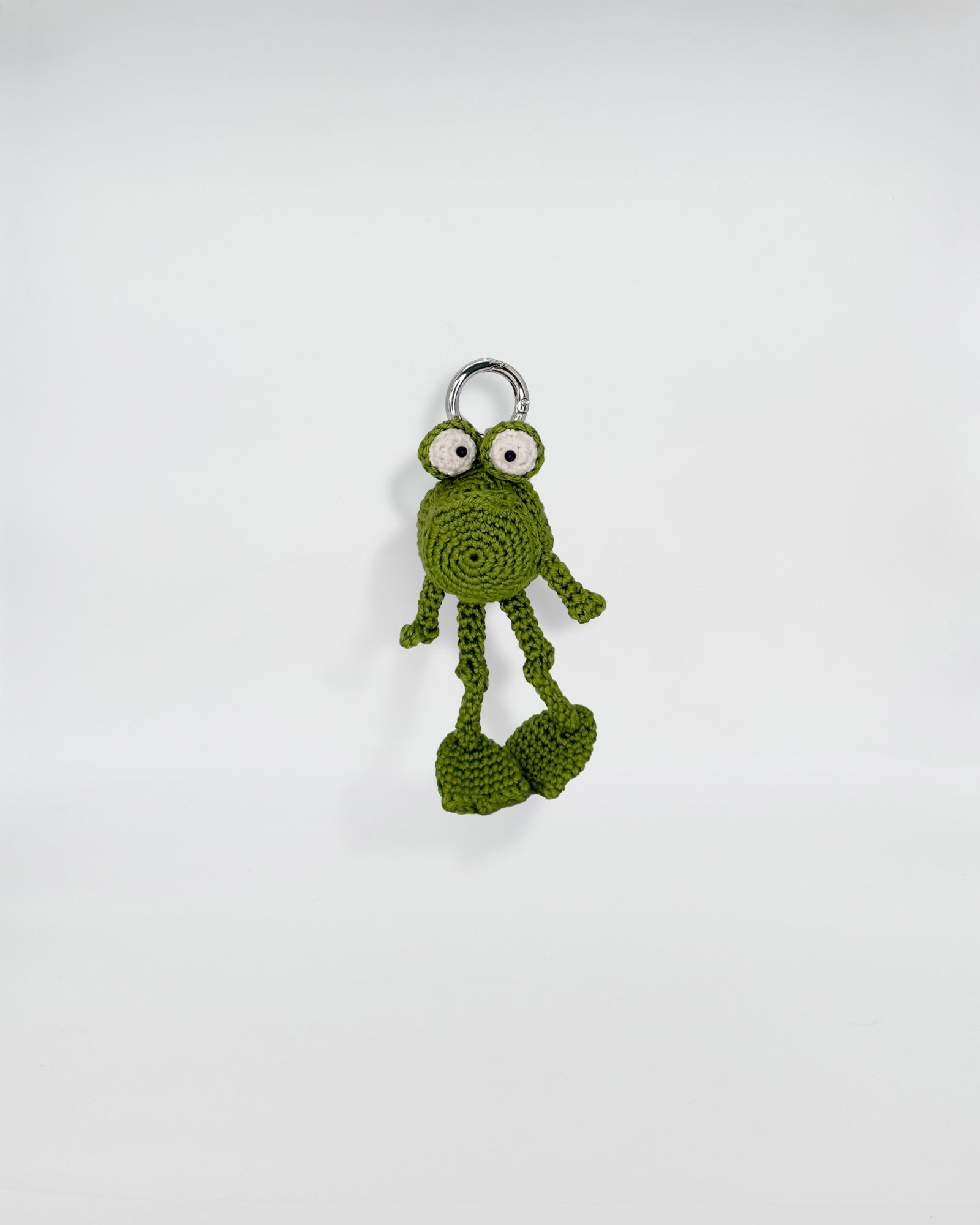 CHARMS CROCHET RANA