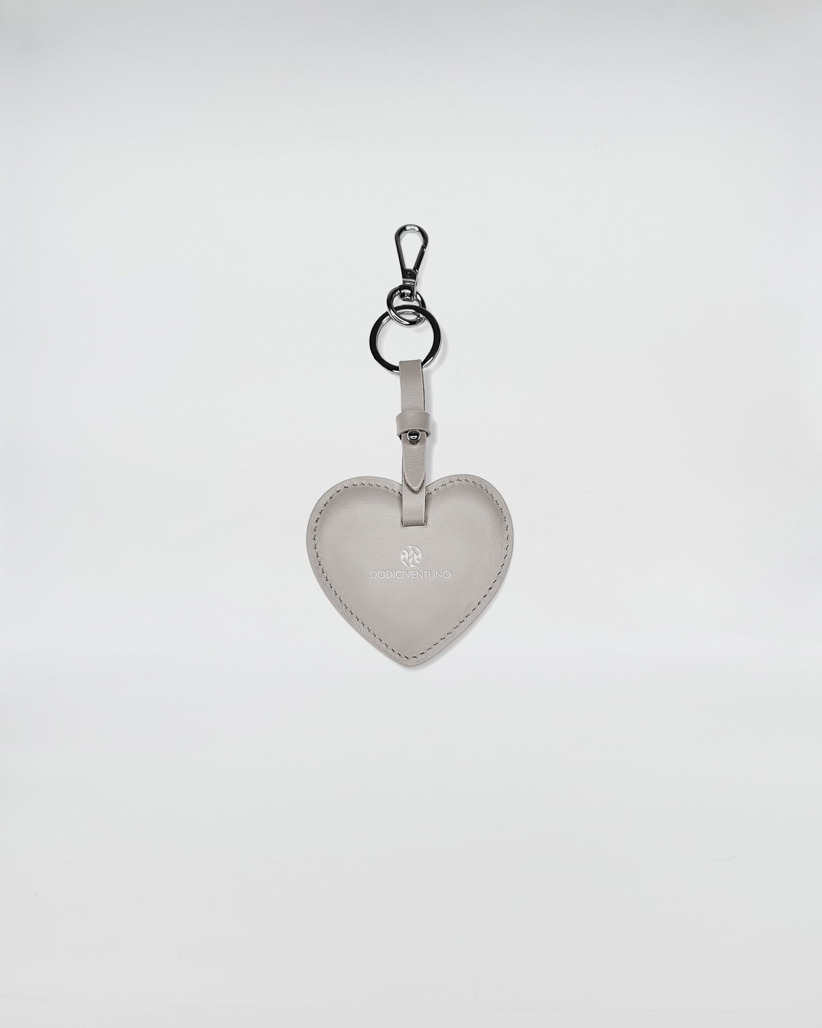 PORTACHIAVI IN PELLE CUORE in pelle grigia con anello rimovibile per chiavi, design vivace e giocoso.