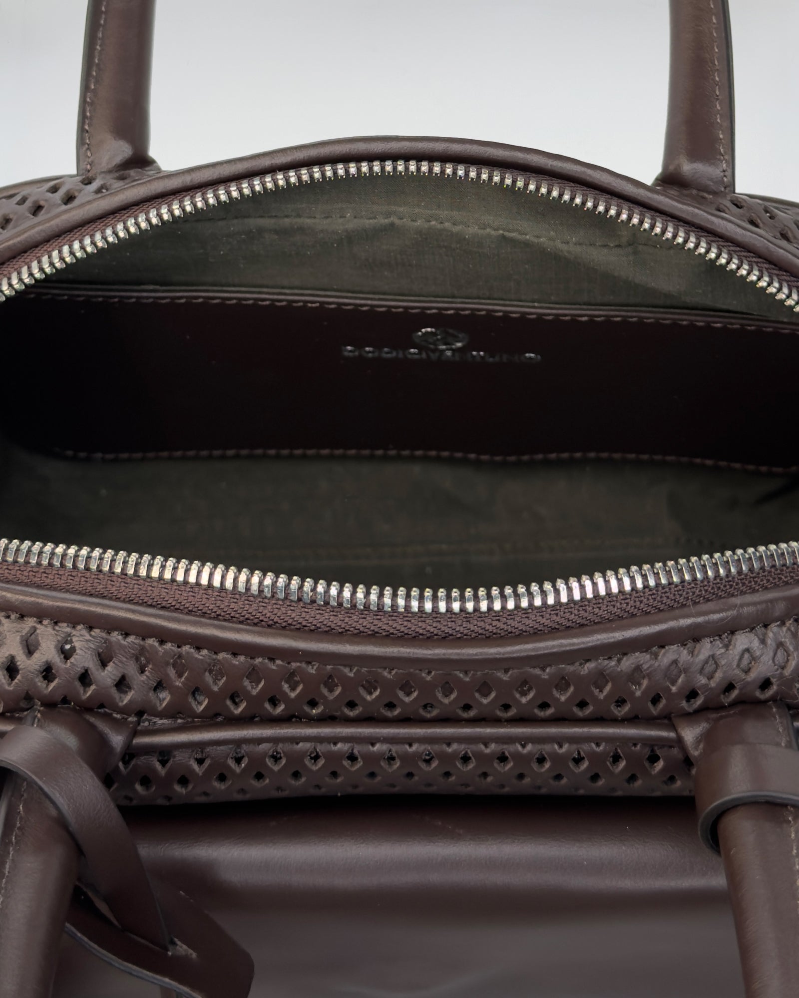 ZOE MINI VITELLO FORATO