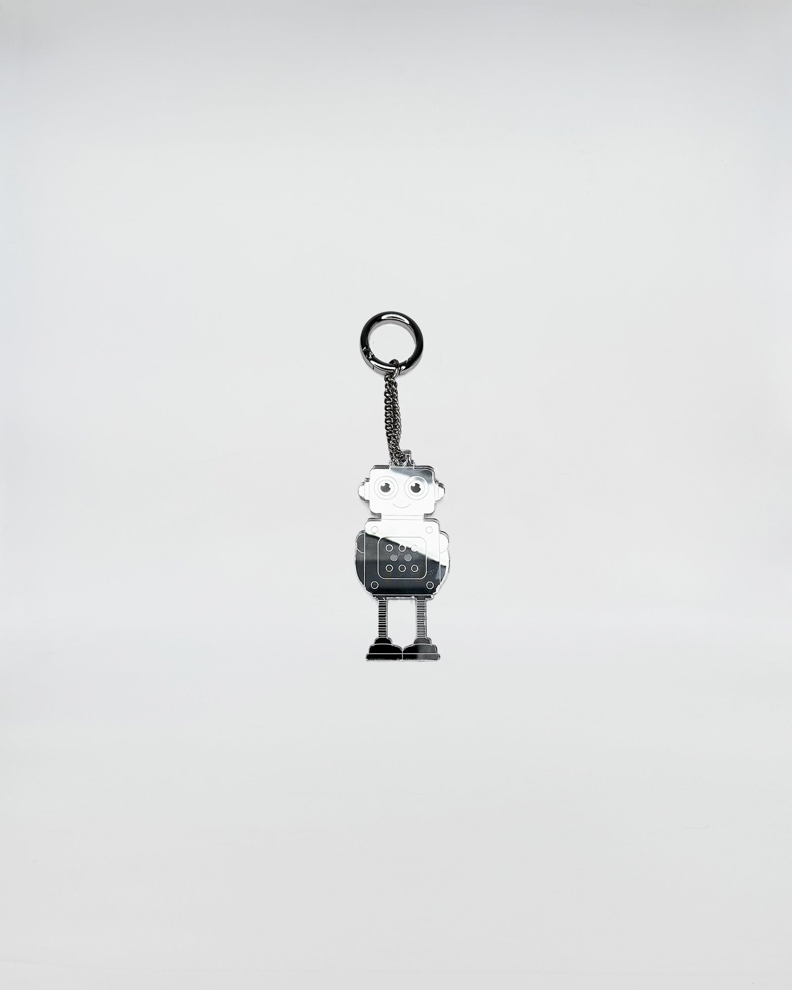 CHARMS PLEXI ROBOTTINO, vivace charms in plexiglass con design giocoso, appeso a una catena in metallo.