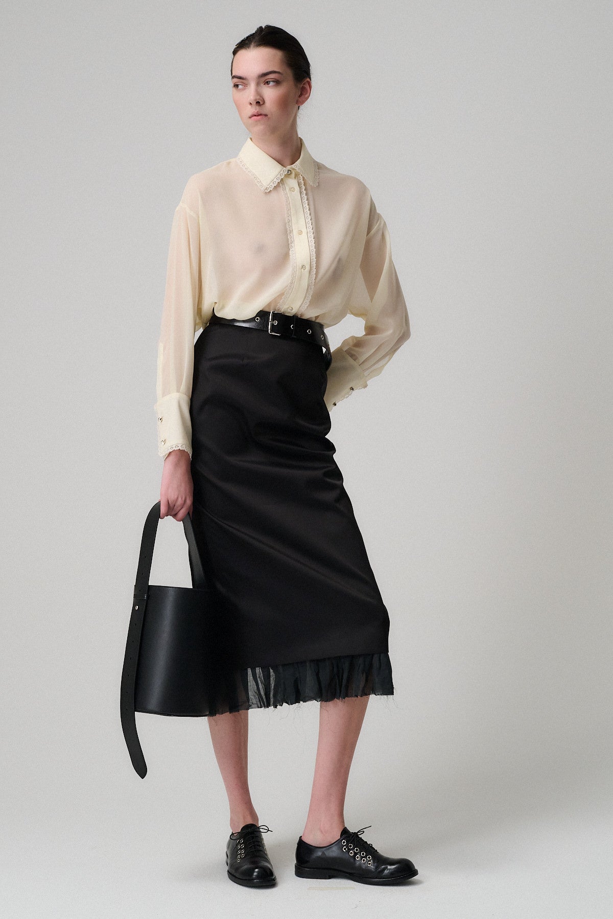 GONNA MADLEINE CON VOLANTS