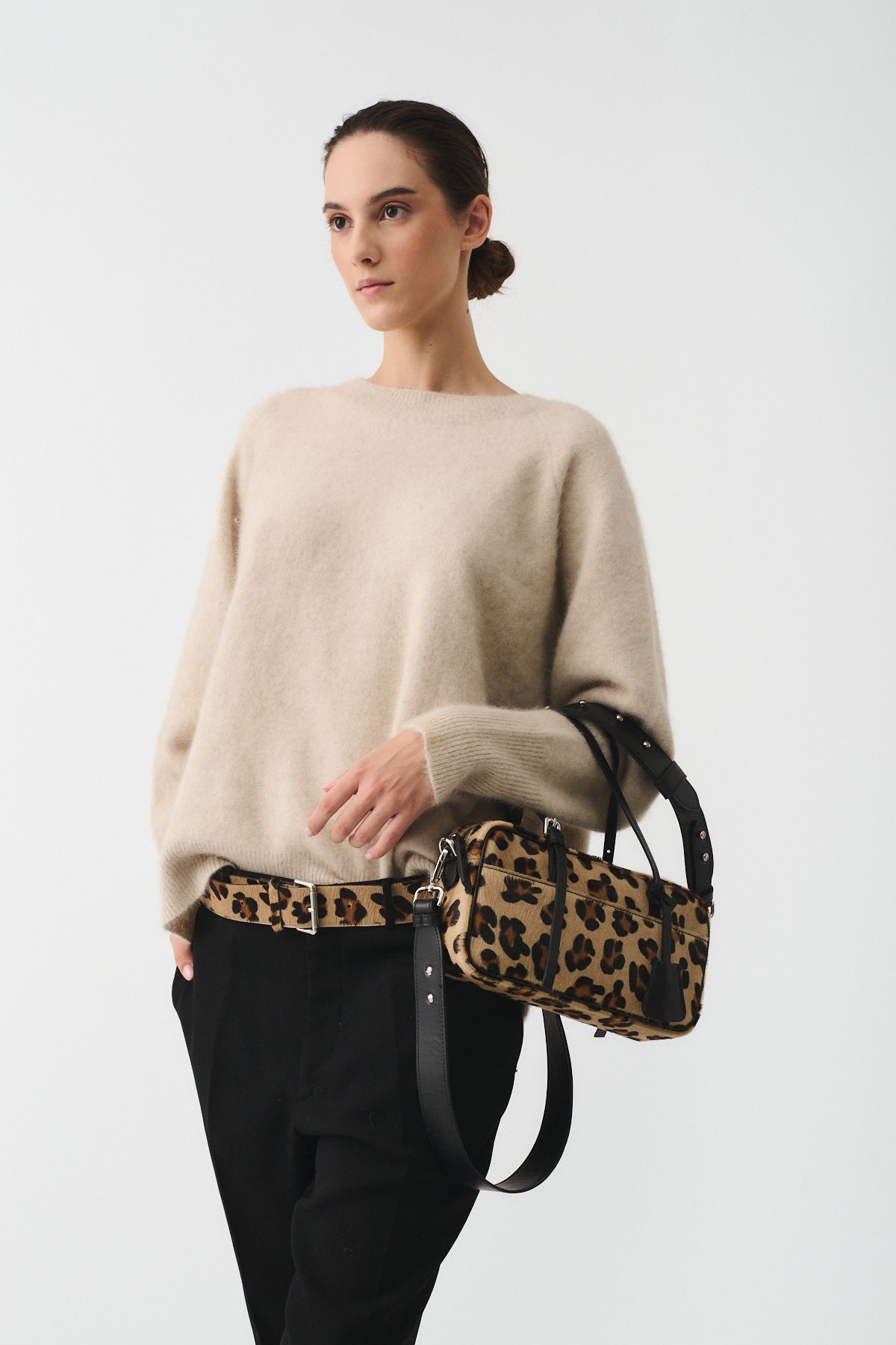 ASIA VITELLO NON RASATO CON STAMPA ANIMALIER