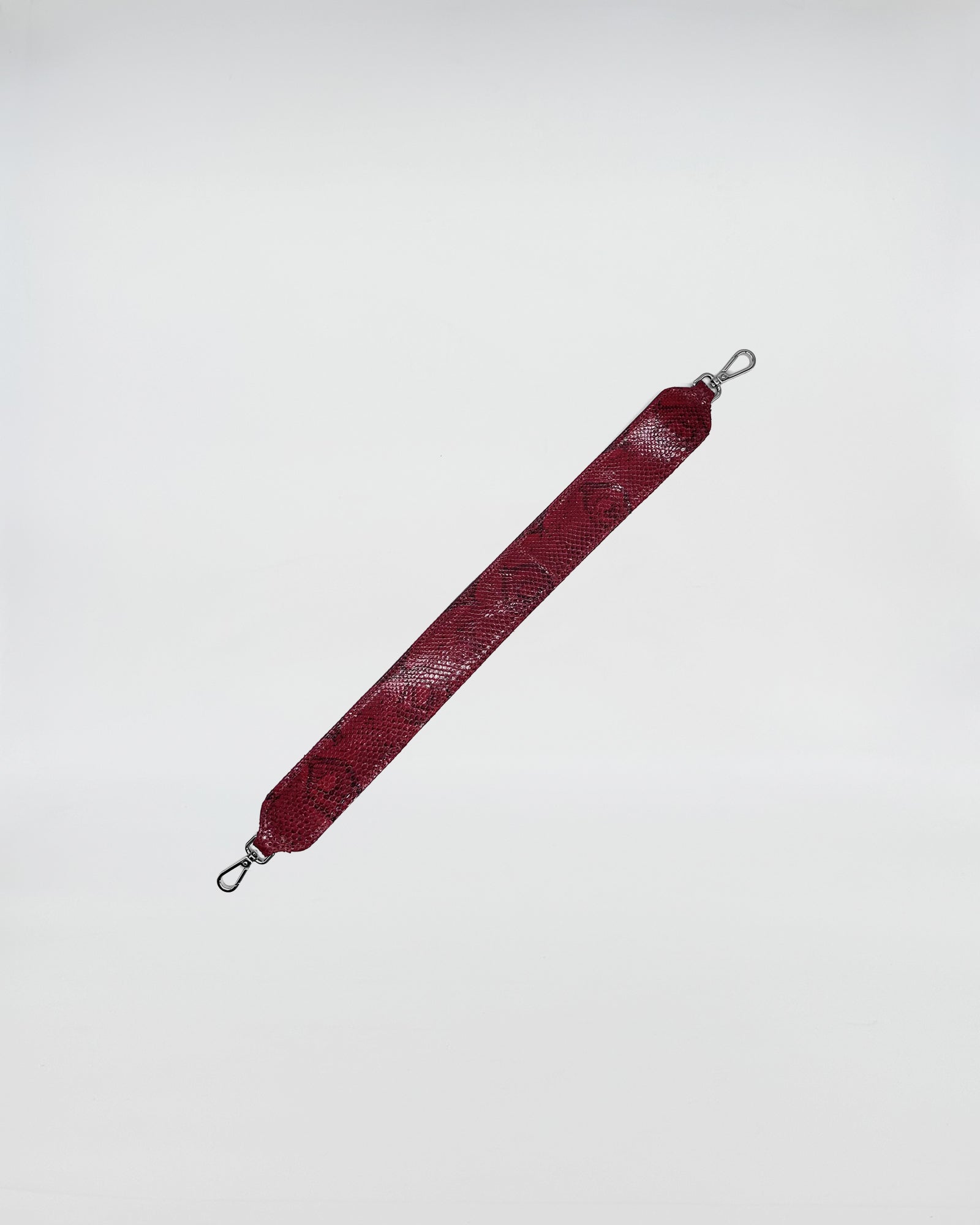 MANICO A SPALLA PITONE RECYCLE in brown recycled python material, 46 cm long, for luxury bag accessories.