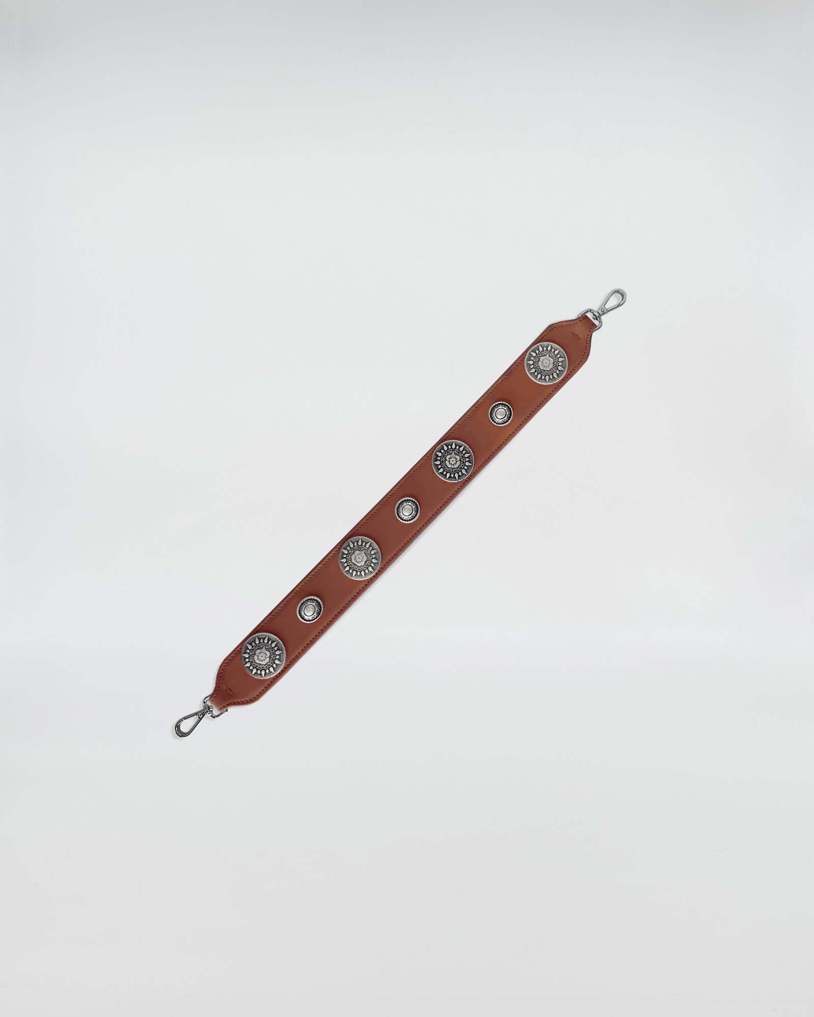 MANICO A SPALLA IN PELLE ROCK 47 CM con dettagli metallici e design esclusivo per borse.