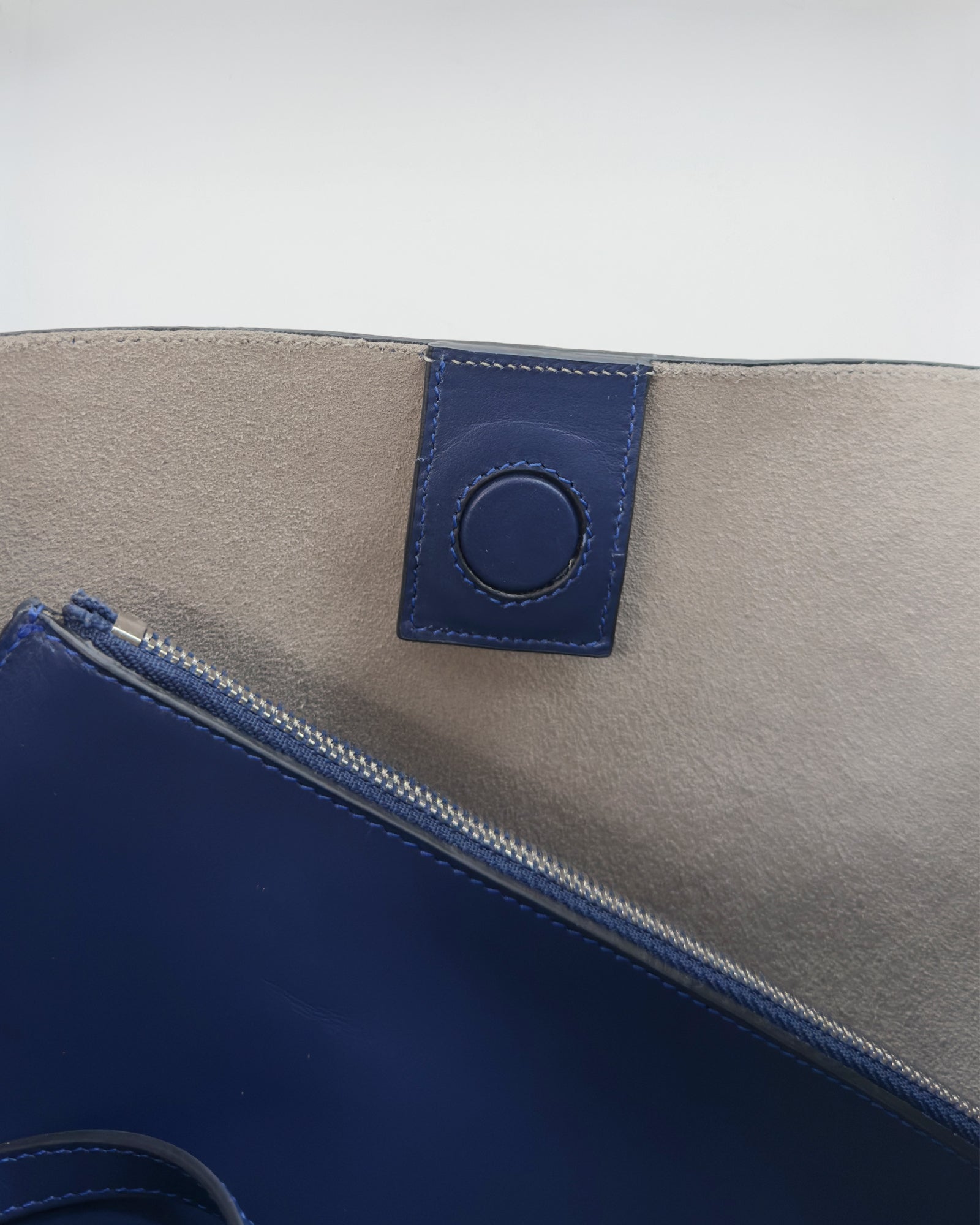 SOPHIA VITELLO LISCIO