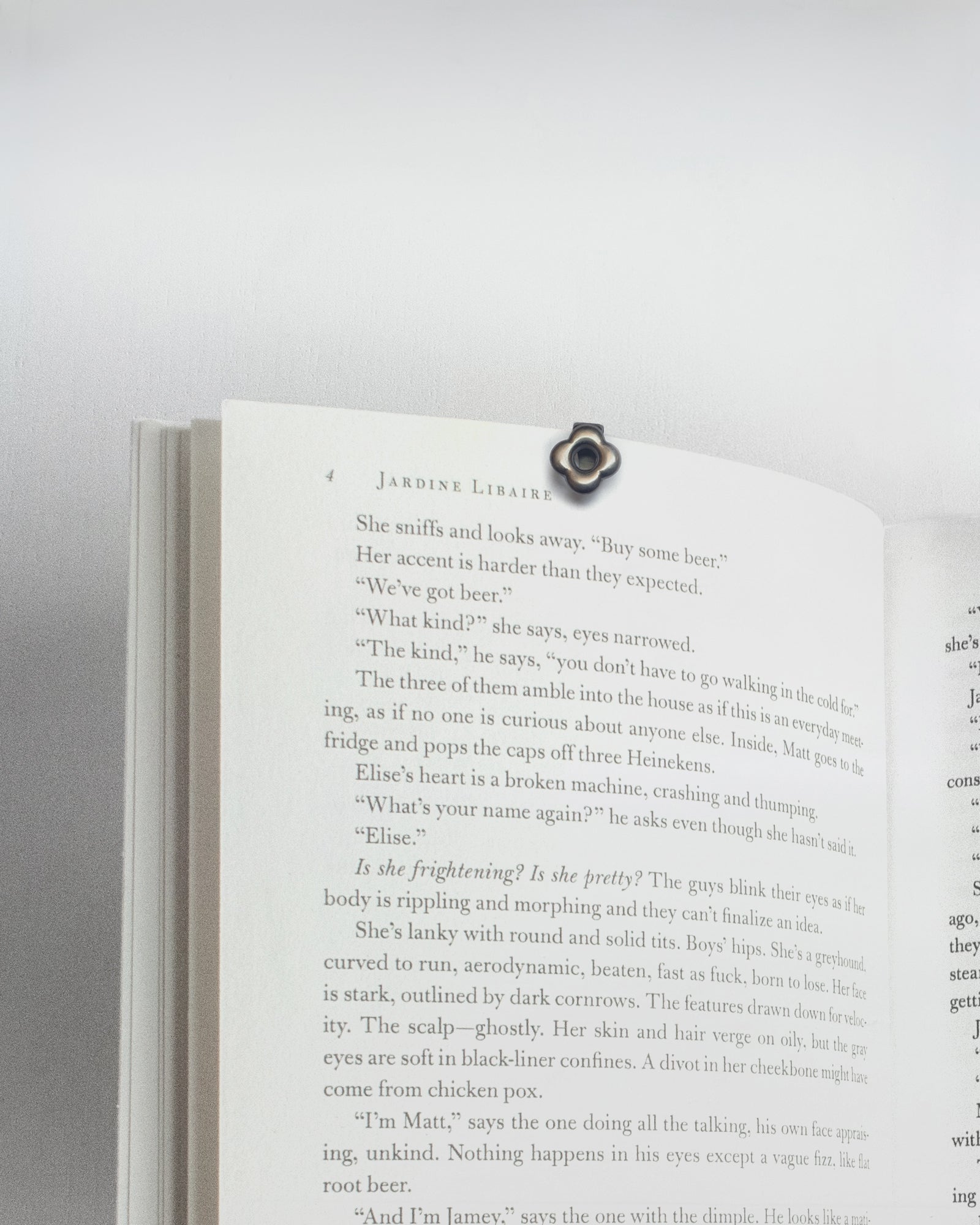 SEGNALIBRO FIORE IN METALLO